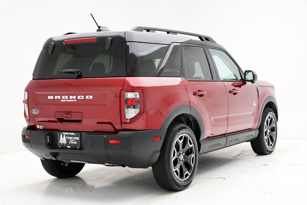 Used 2025 Ford Bronco Sport Outer Banks w/ Outer Banks Tech Package+ image 8