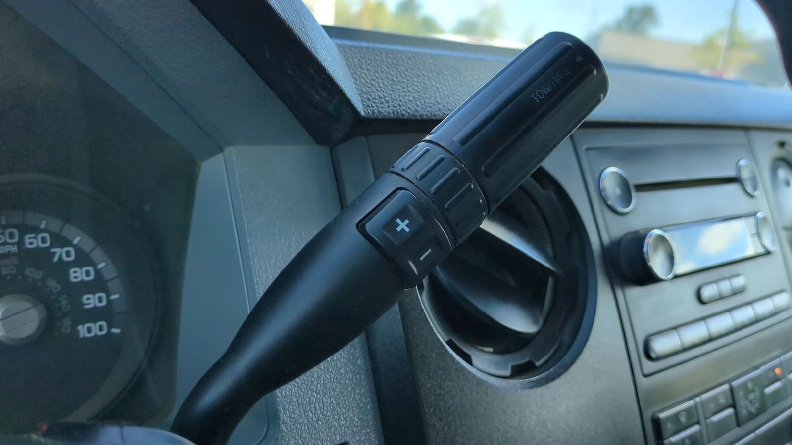 Used 2016 Ford F550 2WD Crew Cab Super Duty image 46