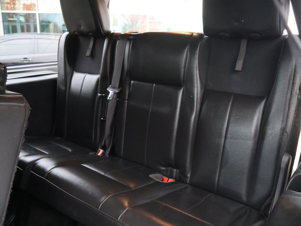 Used 2012 Ford Expedition Limited image 31