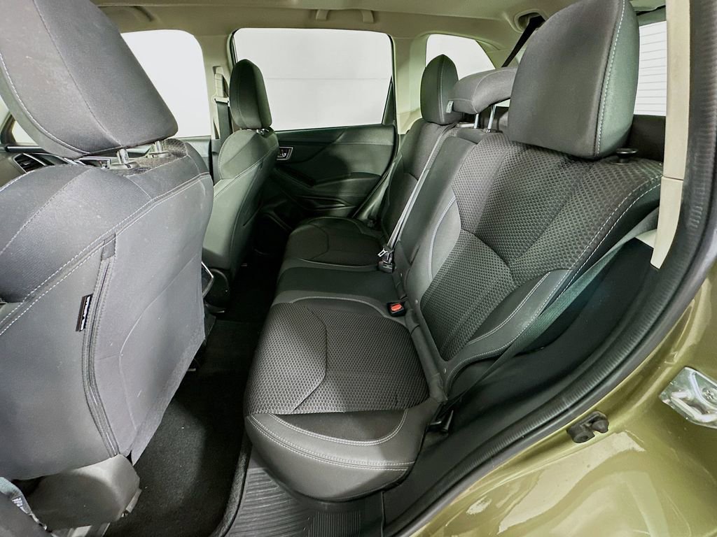 Used 2023 Subaru Forester Premium image 31