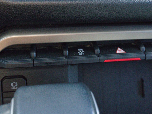 Used 2022 Toyota Tundra SR5 w/ SR5 Convenience Package AWD/4WD image 25