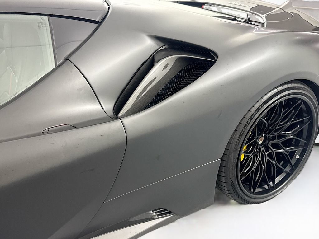 Used 2023 Ferrari SF90 Stradale AWD/4WD image 25
