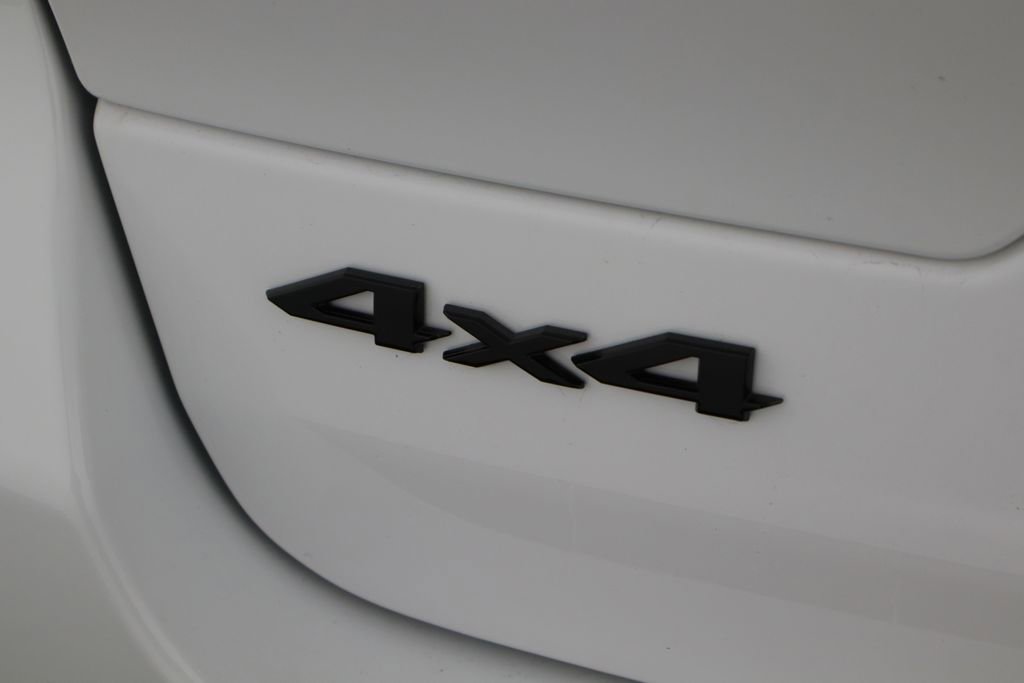 New 2026 Jeep Grand Cherokee Altitude image 49