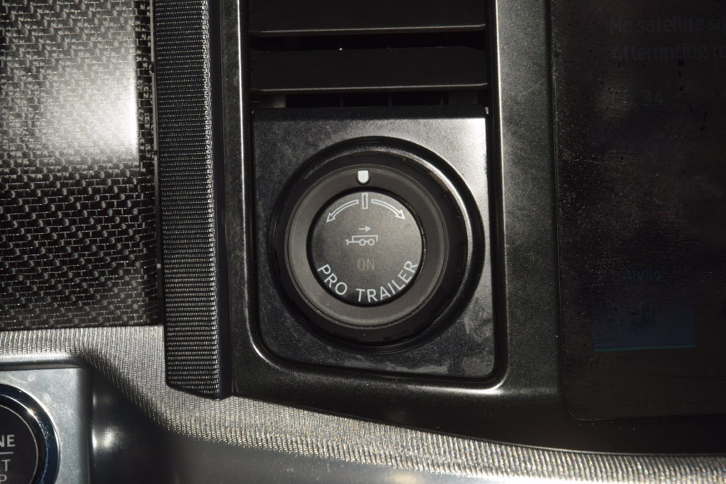 Used 2023 Ford F150 Raptor w/ Raptor 37 Performance Package AWD/4WD image 33