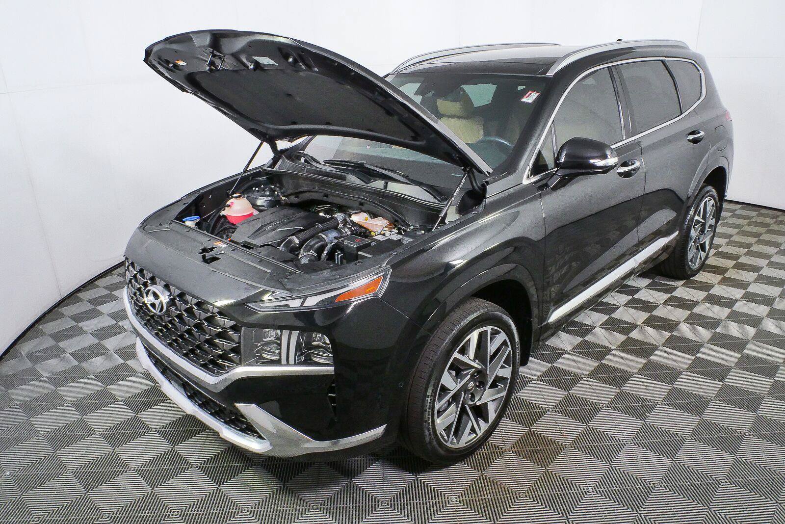 Used 2023 Hyundai Santa Fe Calligraphy AWD/4WD image 36