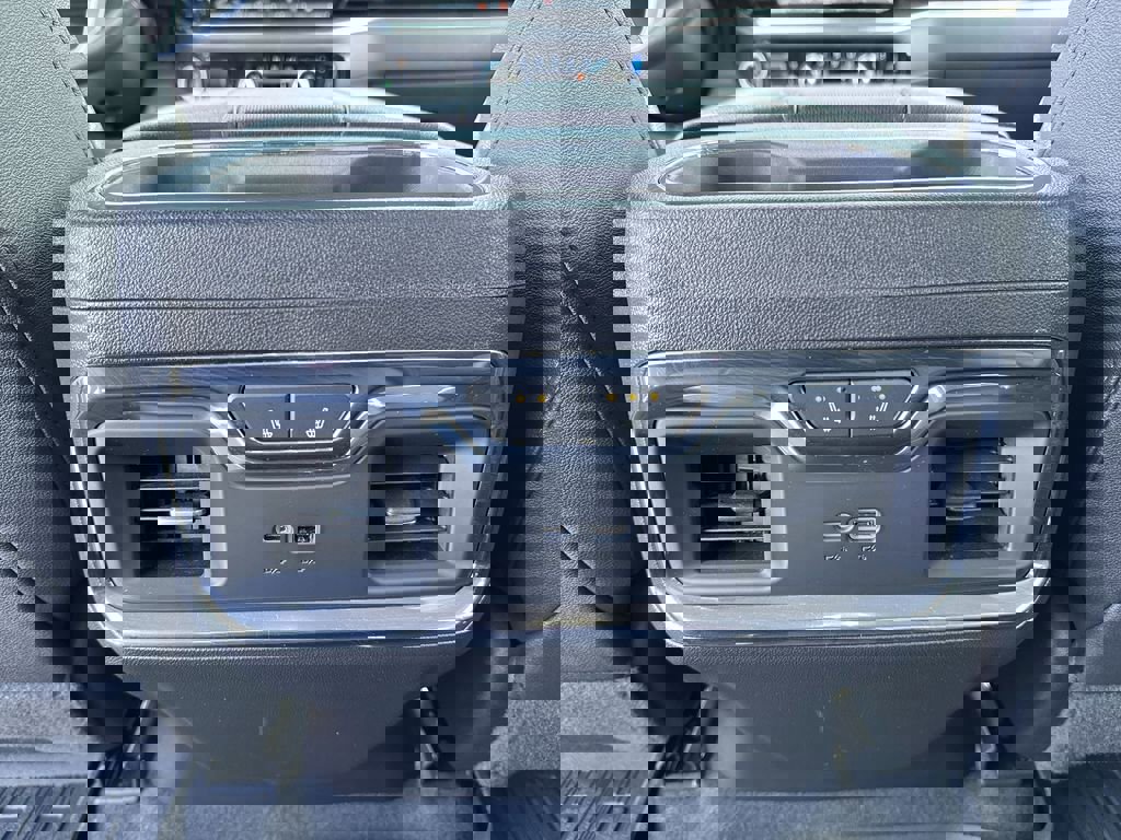 Certified 2023 GMC Sierra 1500 SLT w/ SLT Premium Plus Package AWD/4WD image 27