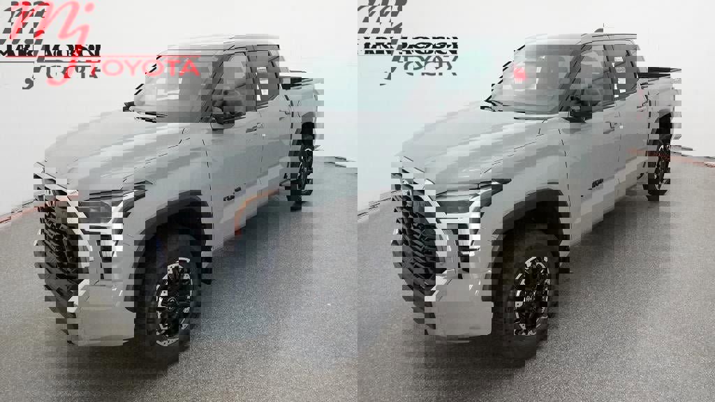 New 2026 Toyota Tundra SR5