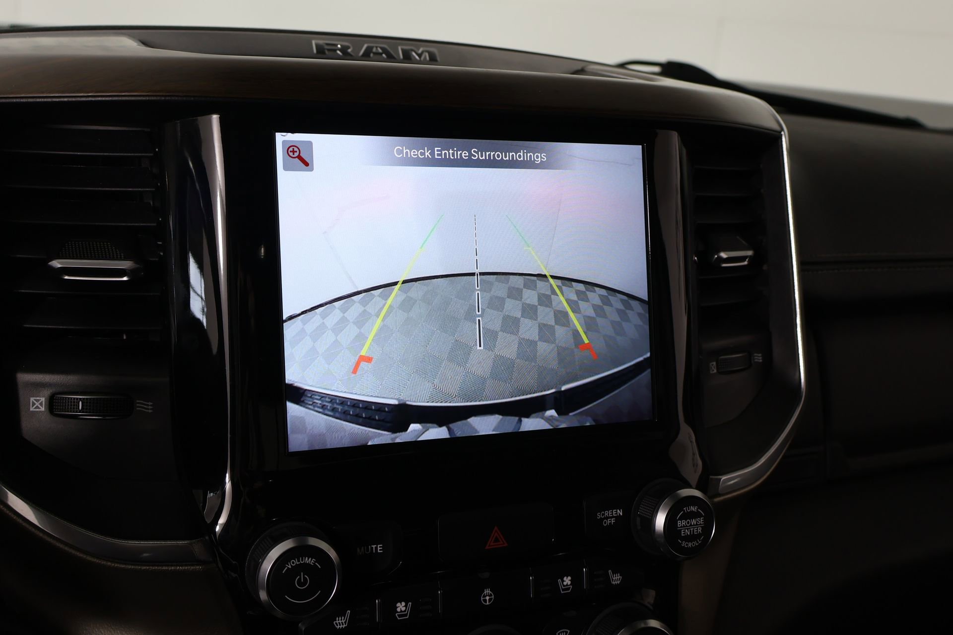 Used 2022 RAM 1500 Laramie image 6