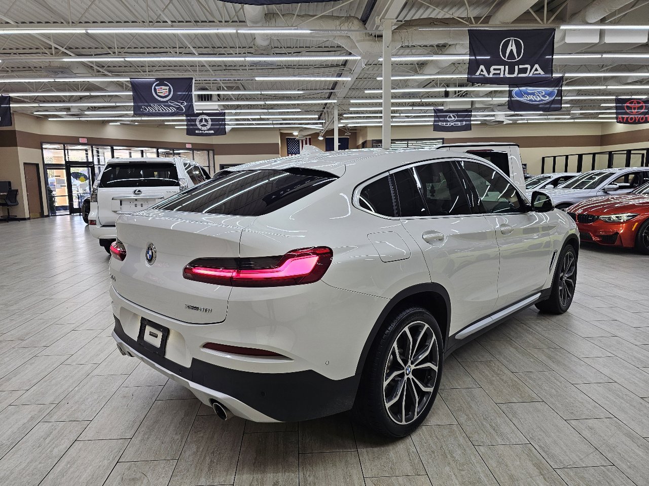 Used 2020 BMW X4 xDrive30i w/ Executive Package image 7