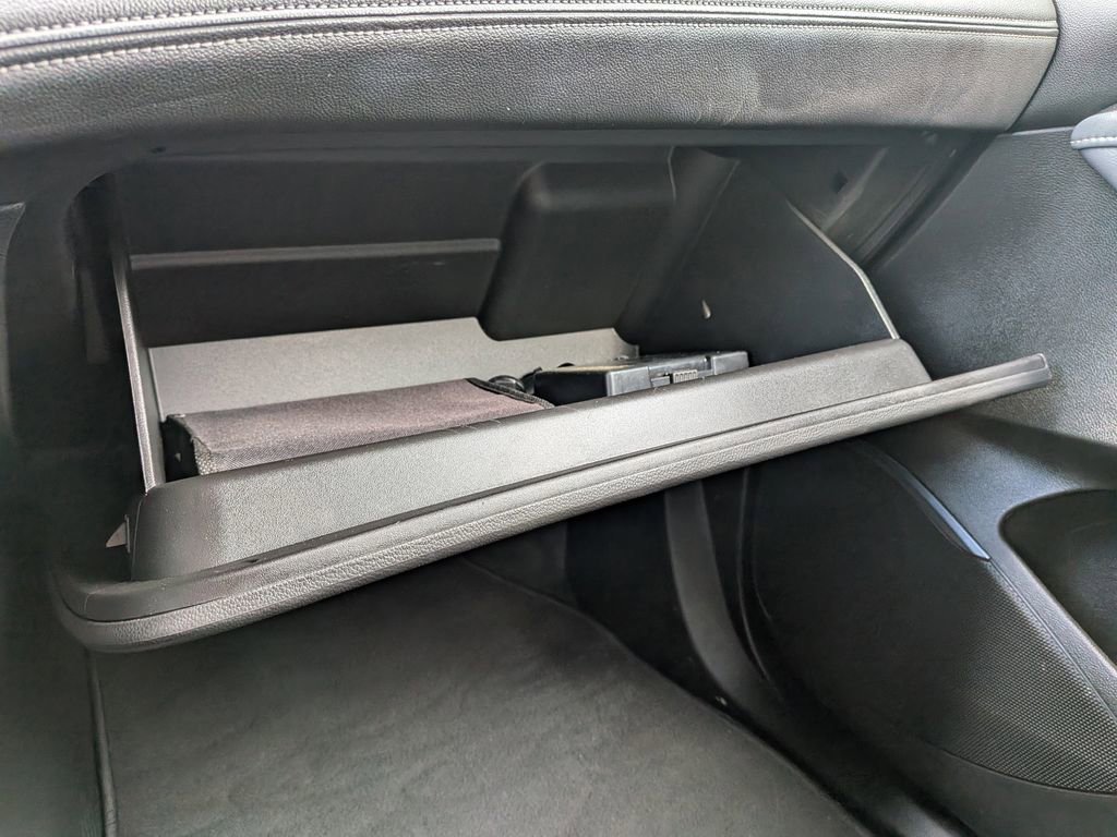 Used 2023 Buick Enclave Essence w/ Experience Buick Package image 27