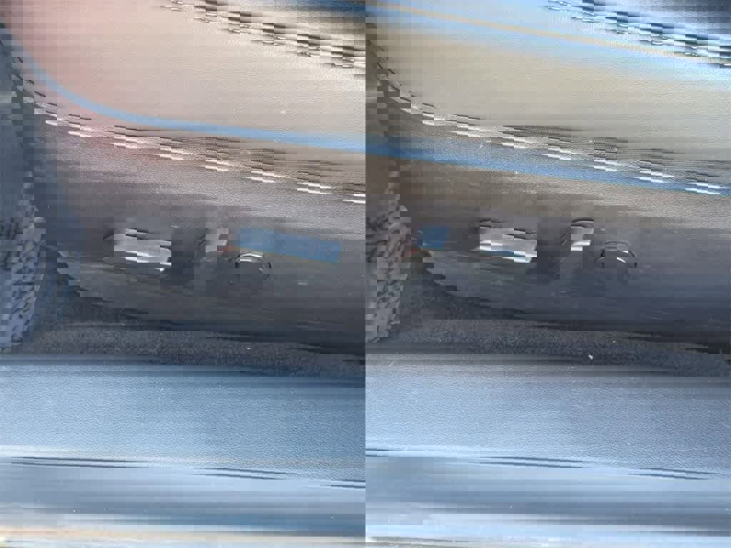 Used 2020 Tesla Model 3 Standard Range Plus image 27