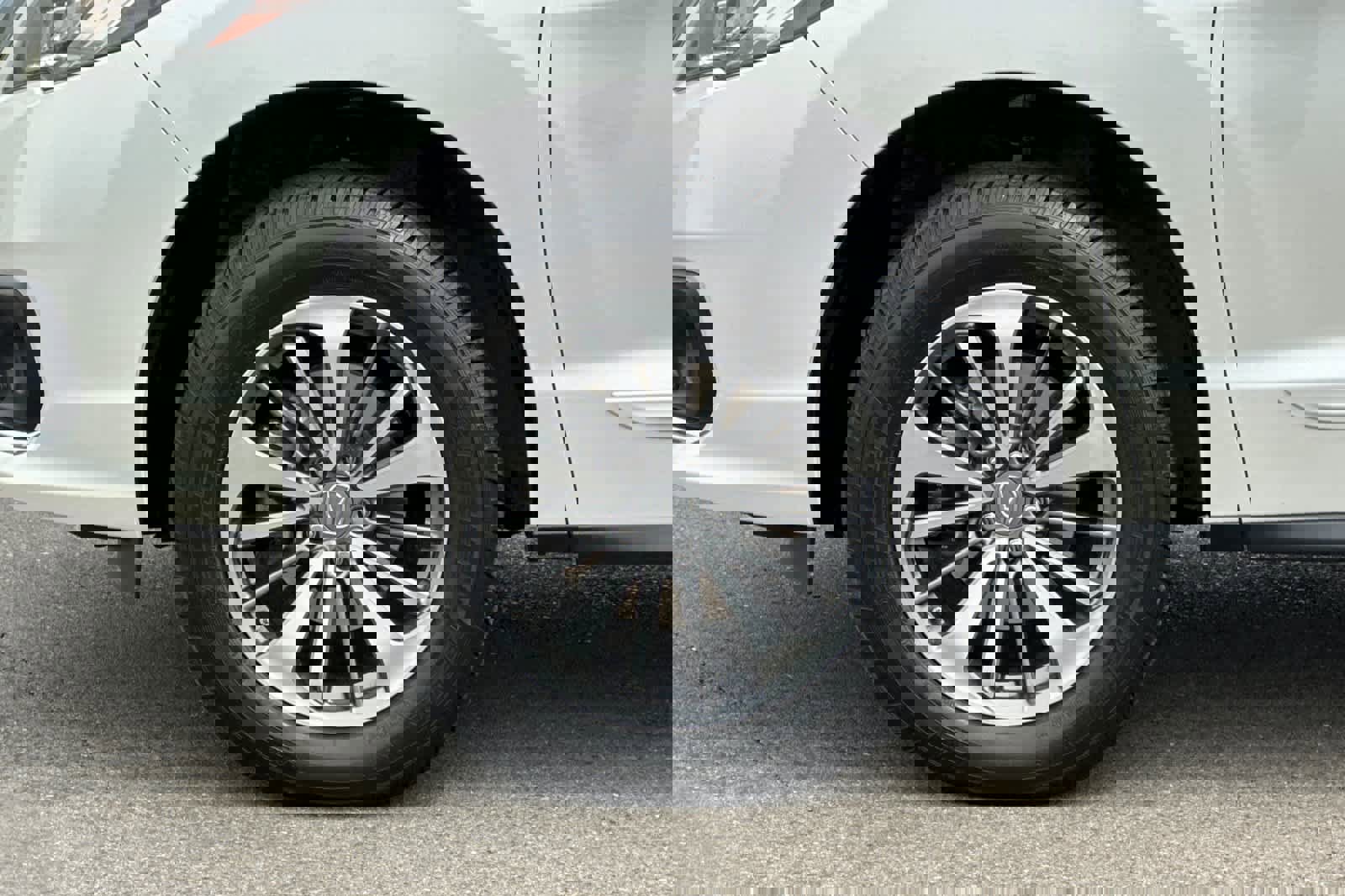 Used 2017 Acura RDX AWD w/ Advance Package image 32