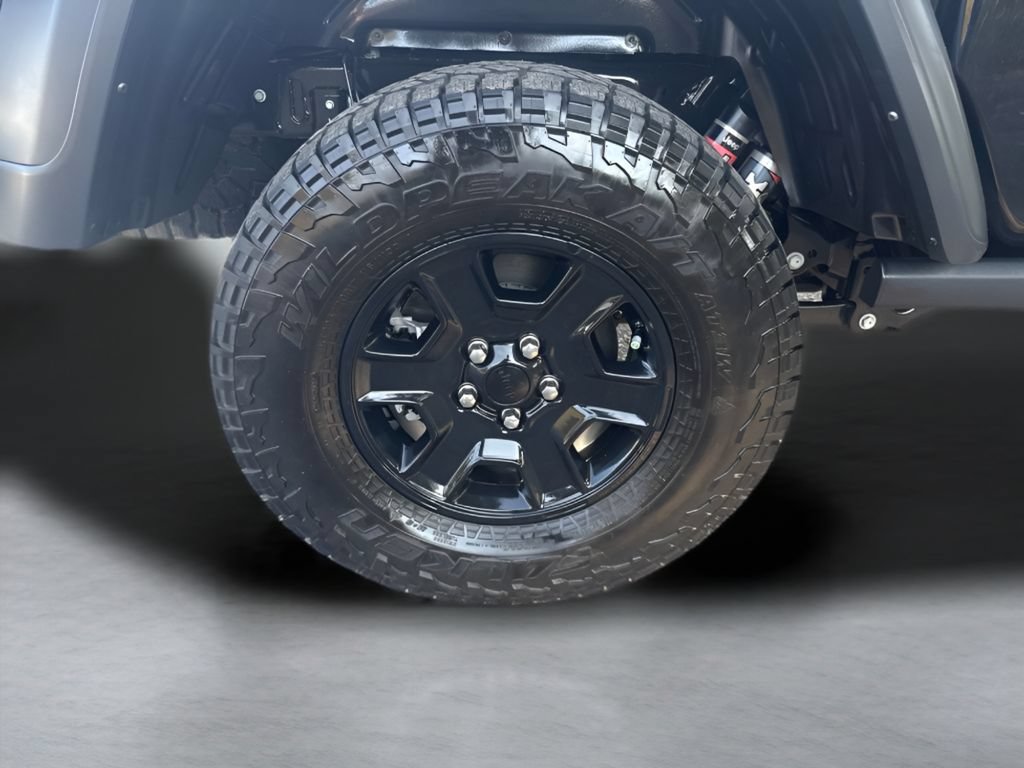 Used 2023 Jeep Gladiator Mojave w/ Trailer Tow Package AWD/4WD image 29