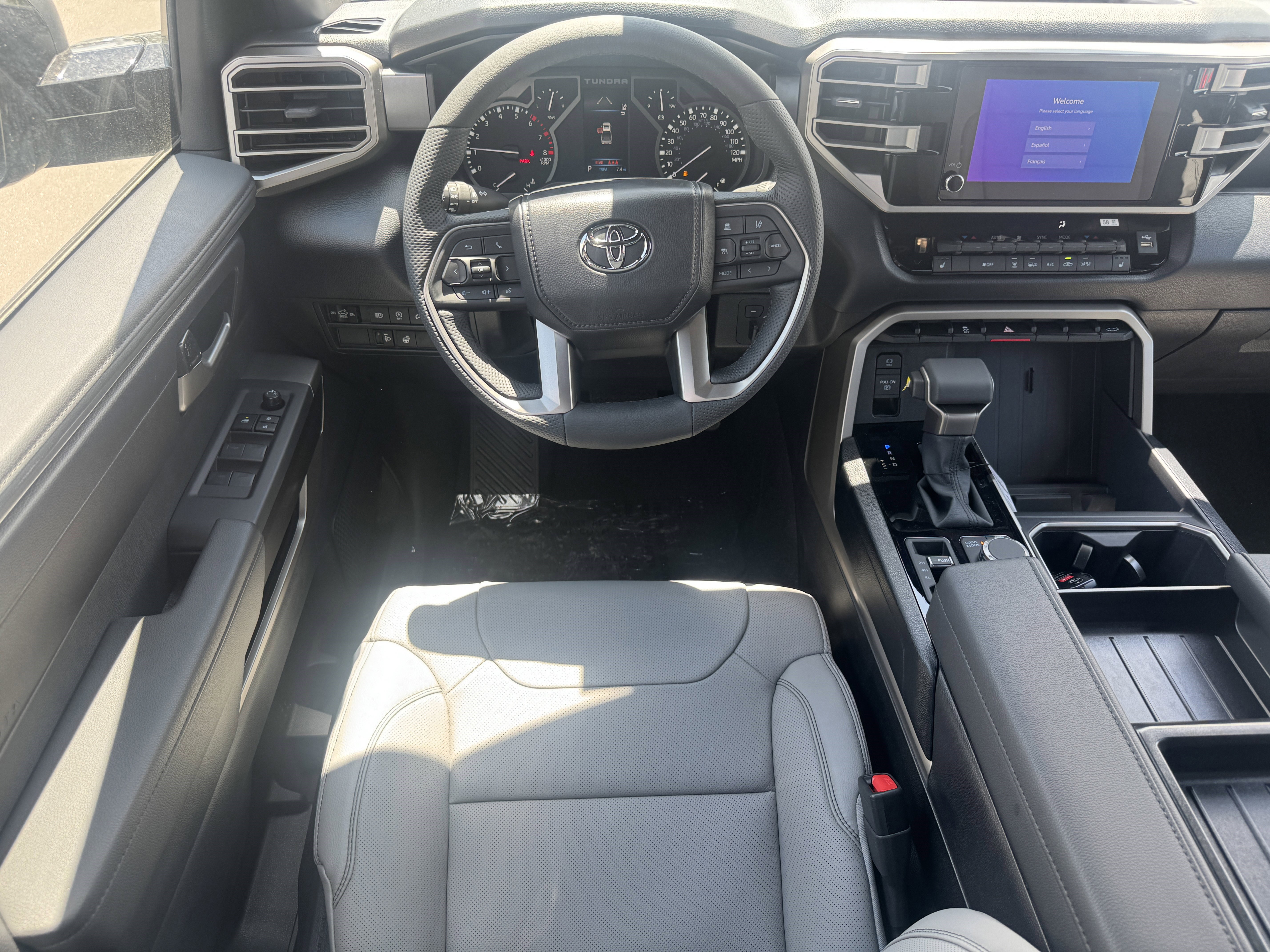 New 2026 Toyota Tundra SR5 AWD/4WD image 25