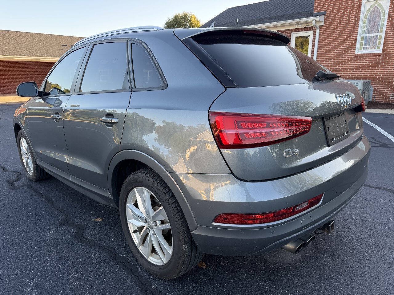 Used 2017 Audi Q3 2.0T Premium FWD image 5