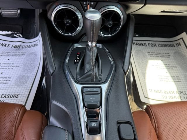Used 2018 Chevrolet Camaro LT RWD image 27