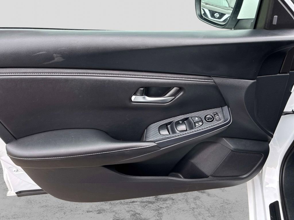 Used 2024 Nissan Sentra SV image 19