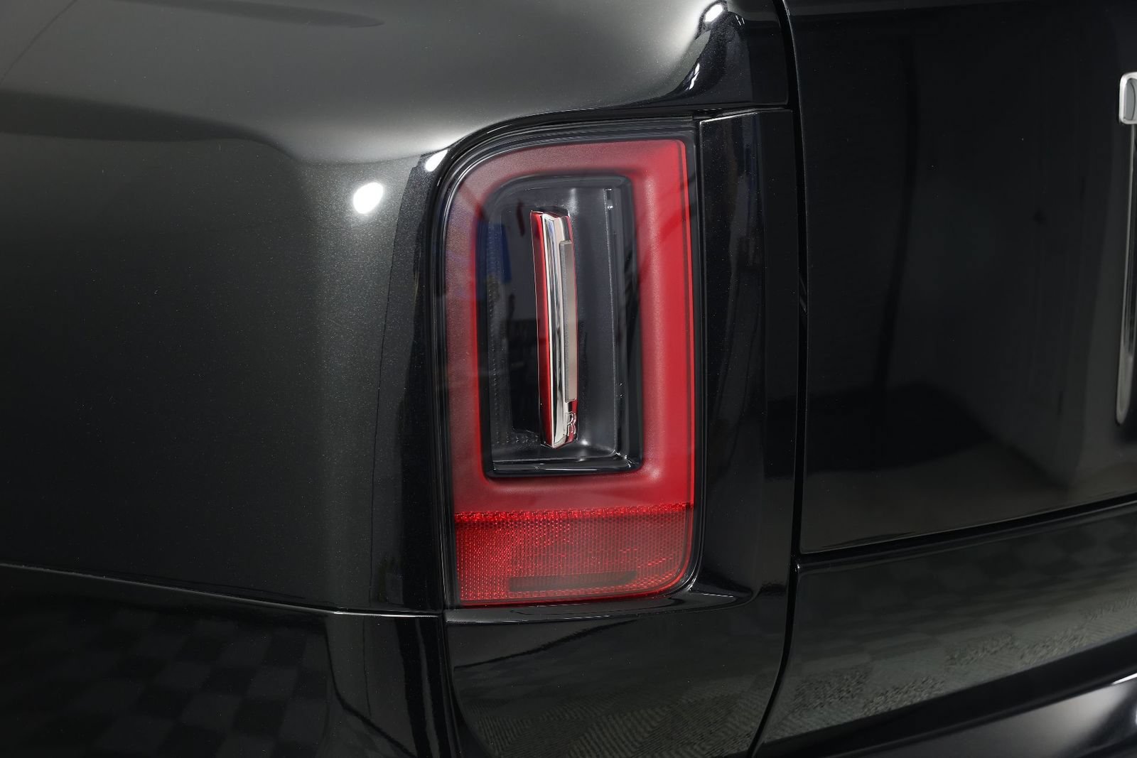 New 2026 Rolls-Royce Cullinan AWD/4WD image 21