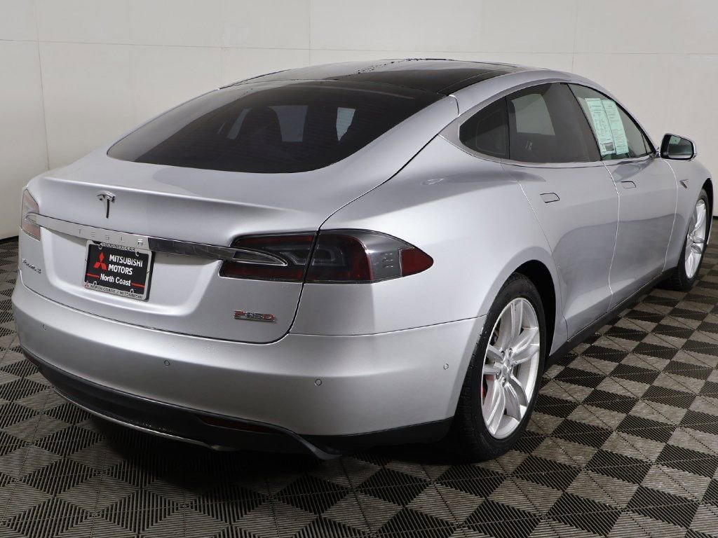 Used 2015 Tesla Model S P85D image 10