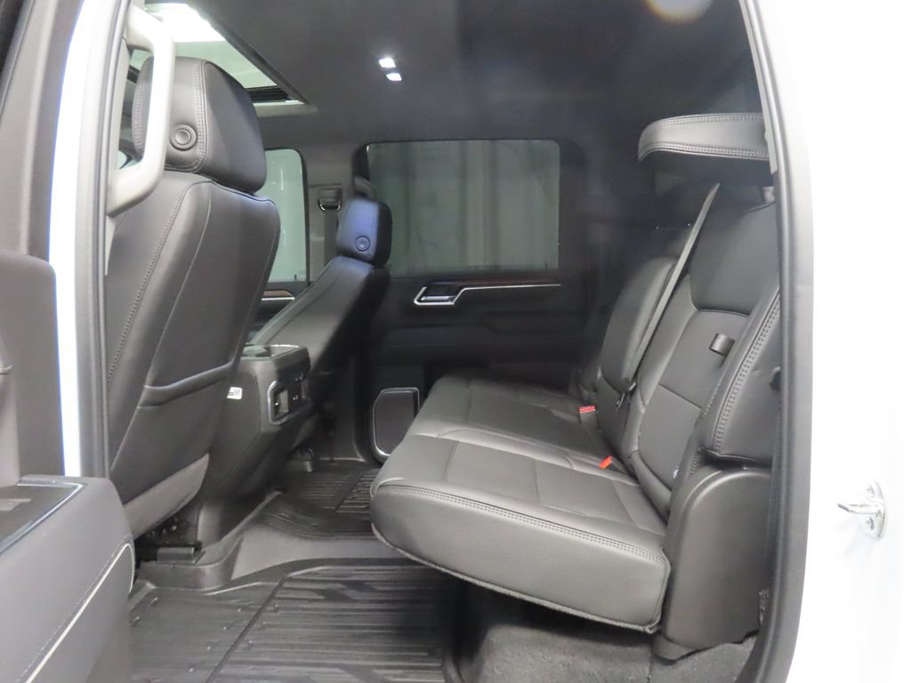 Used 2026 GMC Sierra 2500 Denali w/ Denali Reserve Package AWD/4WD image 10