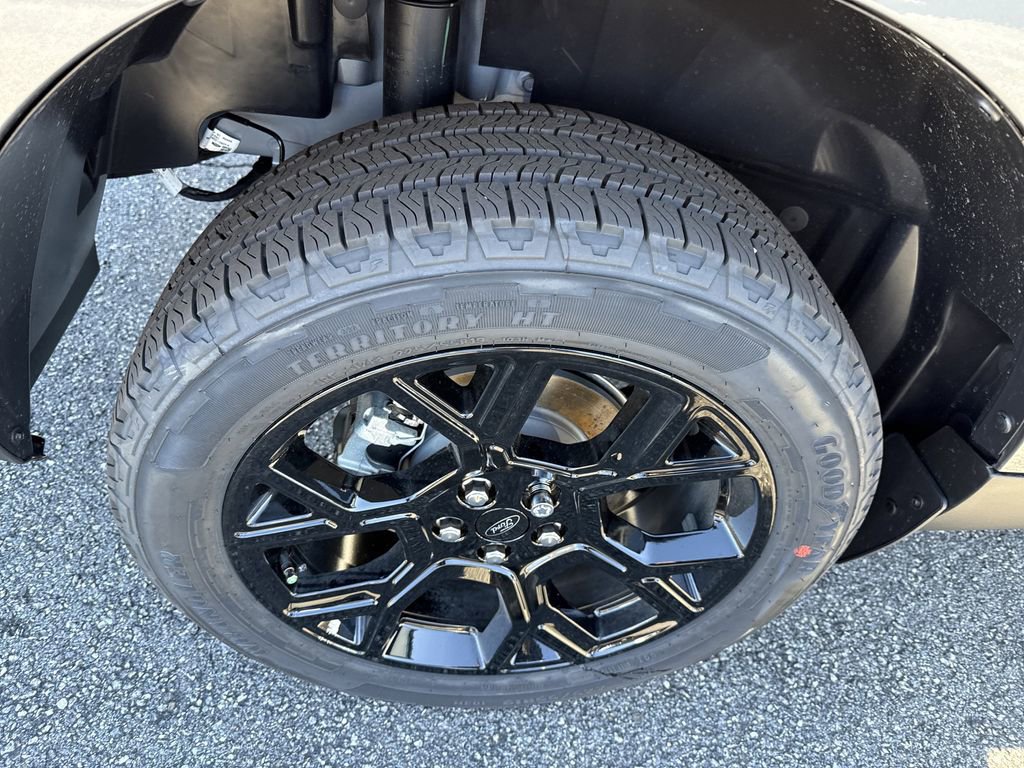 New 2026 Ford Maverick Lariat w/ Black Appearance Package image 17