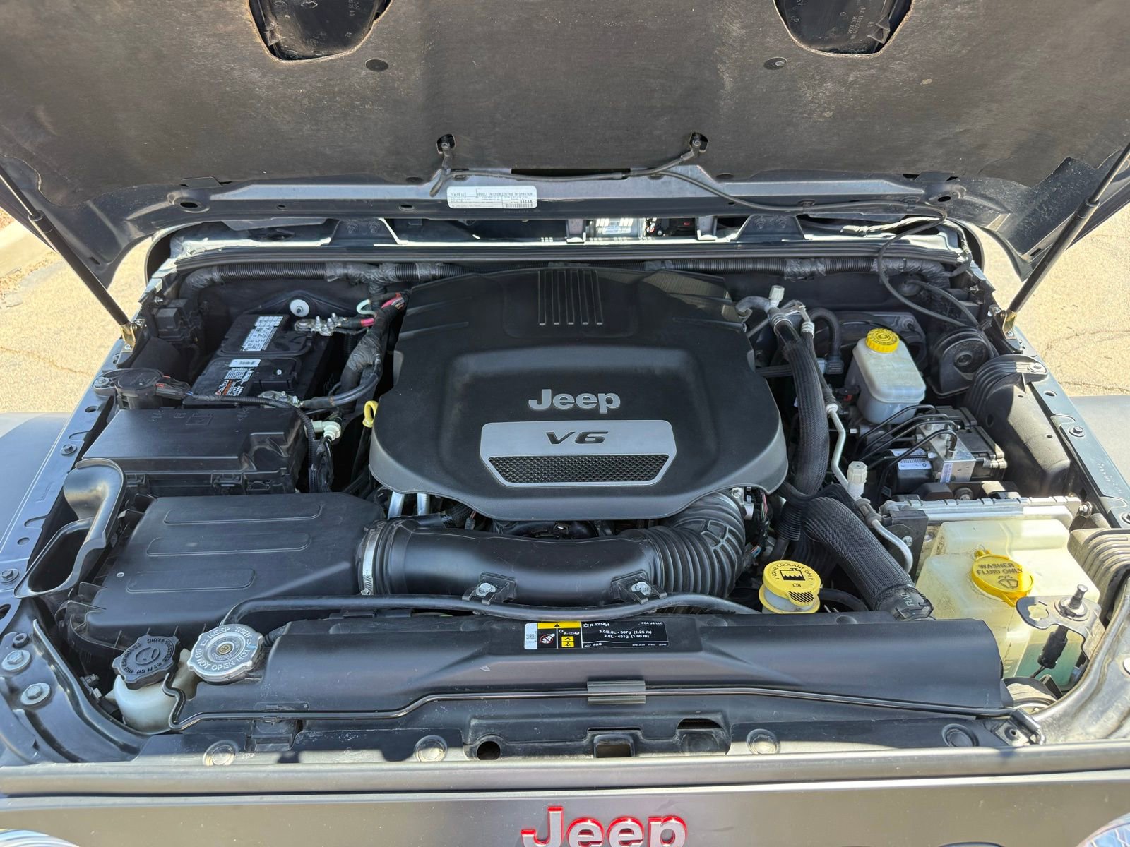 Used 2017 Jeep Wrangler Rubicon AWD/4WD image 47