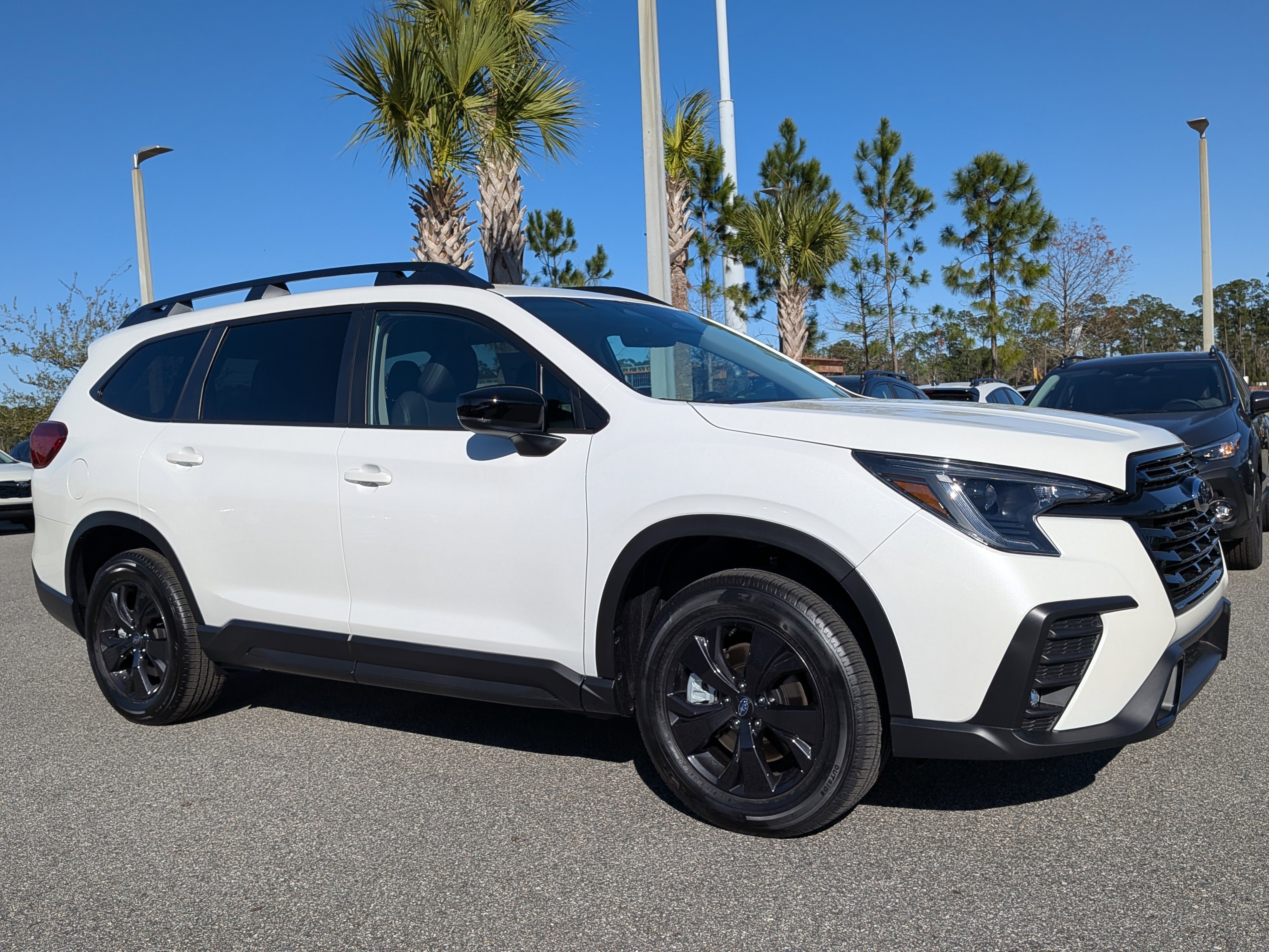 Used 2026 Subaru Ascent Premium AWD/4WD image 2