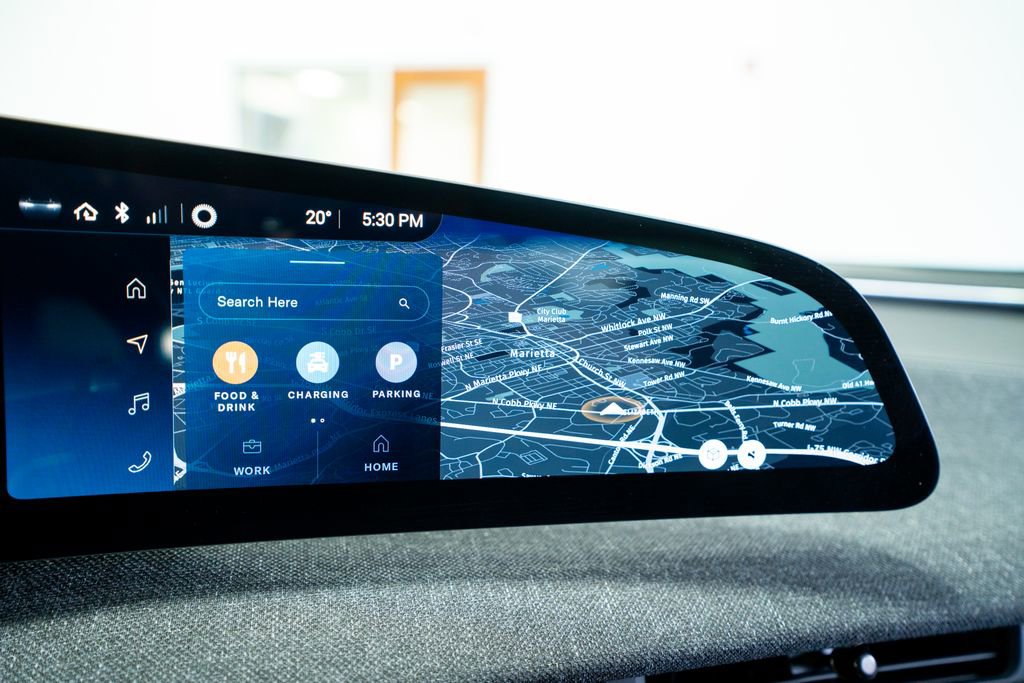 Used 2024 Lucid Air Pure RWD image 38