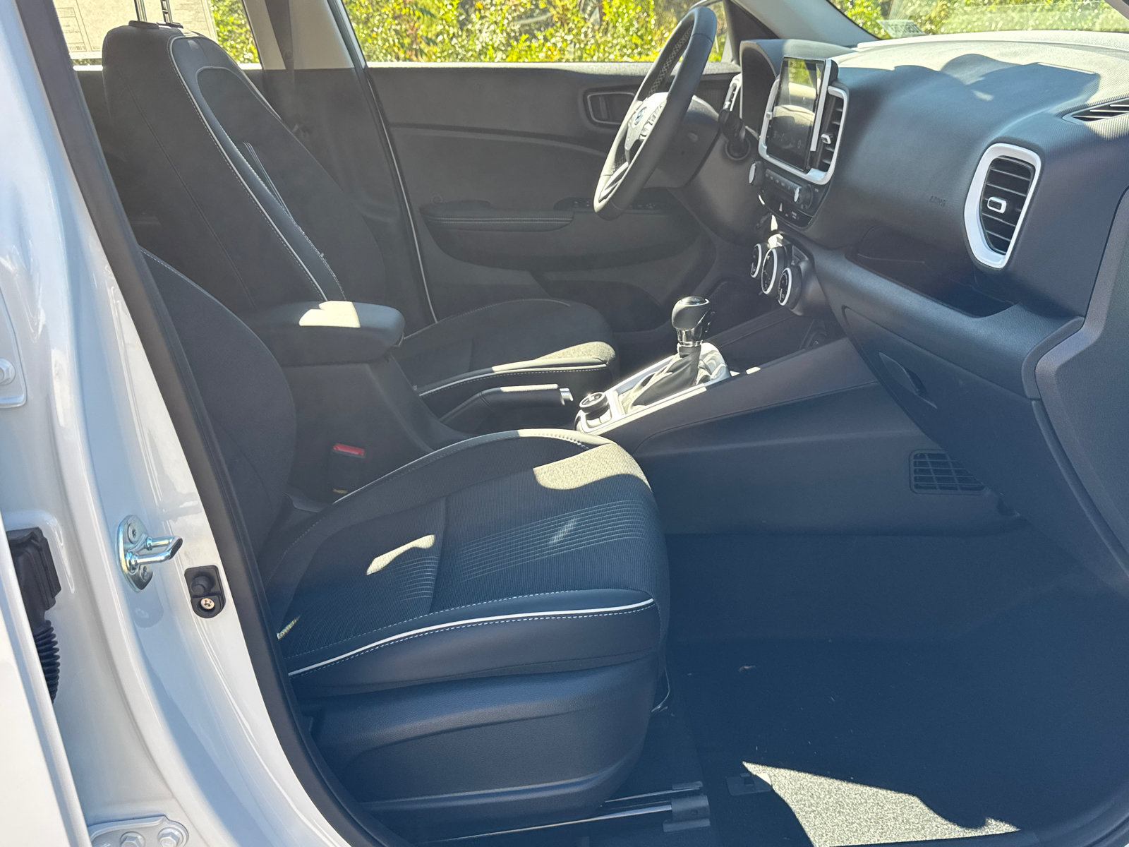 New 2026 Hyundai Venue SEL FWD image 14