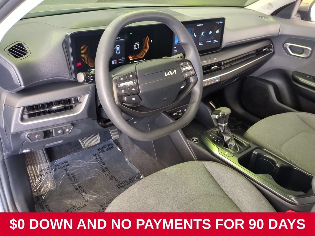 Used 2025 Kia K4 FWD image 15