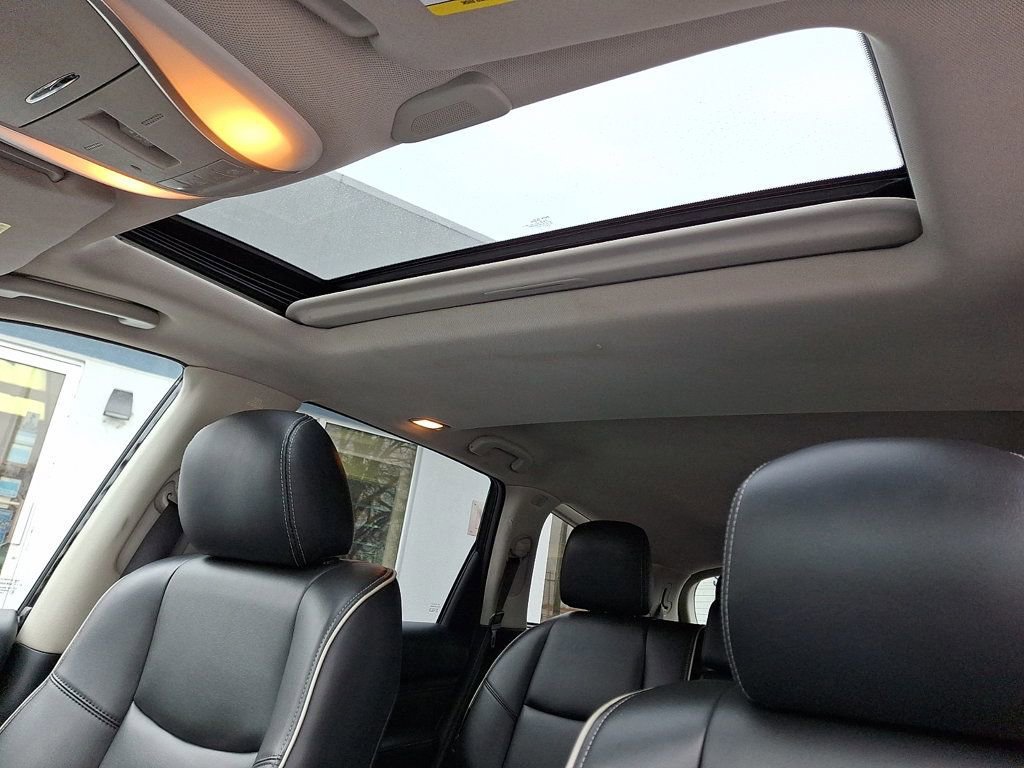 Used 2019 INFINITI QX60 Pure image 16
