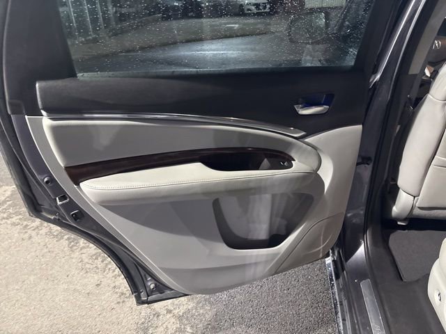Used 2018 Acura MDX SH-AWD w/ Technology Package image 25