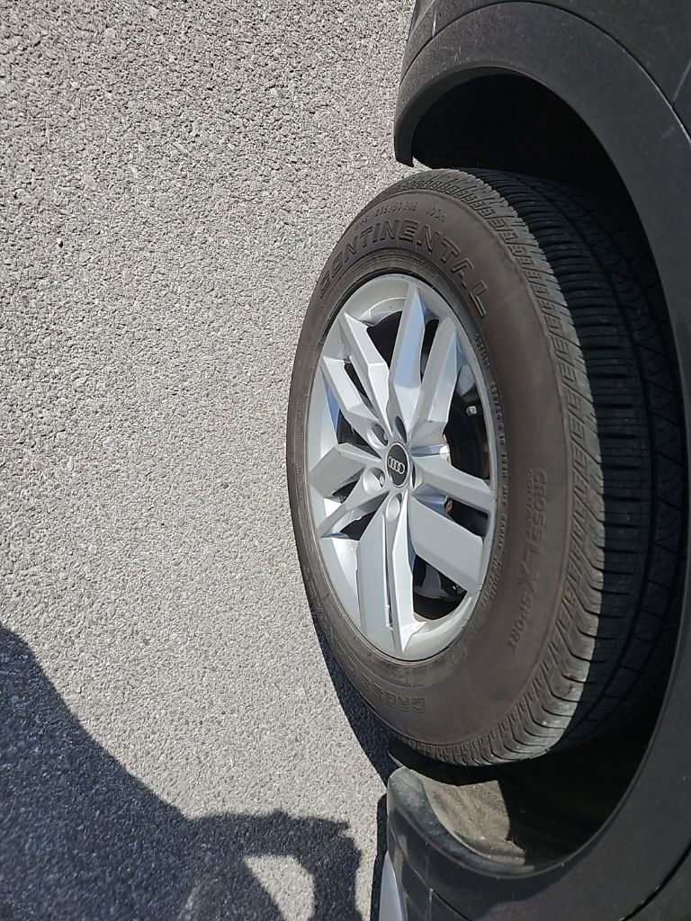 Used 2023 Audi Q5 2.0T Premium w/ Convenience Package AWD/4WD image 11