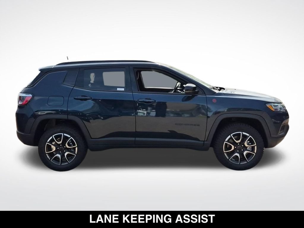 New 2026 Jeep Compass Trailhawk AWD/4WD image 6