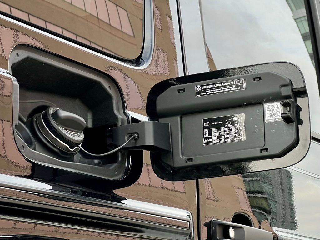 Certified 2021 Mercedes-Benz G 63 AMG 4MATIC image 40