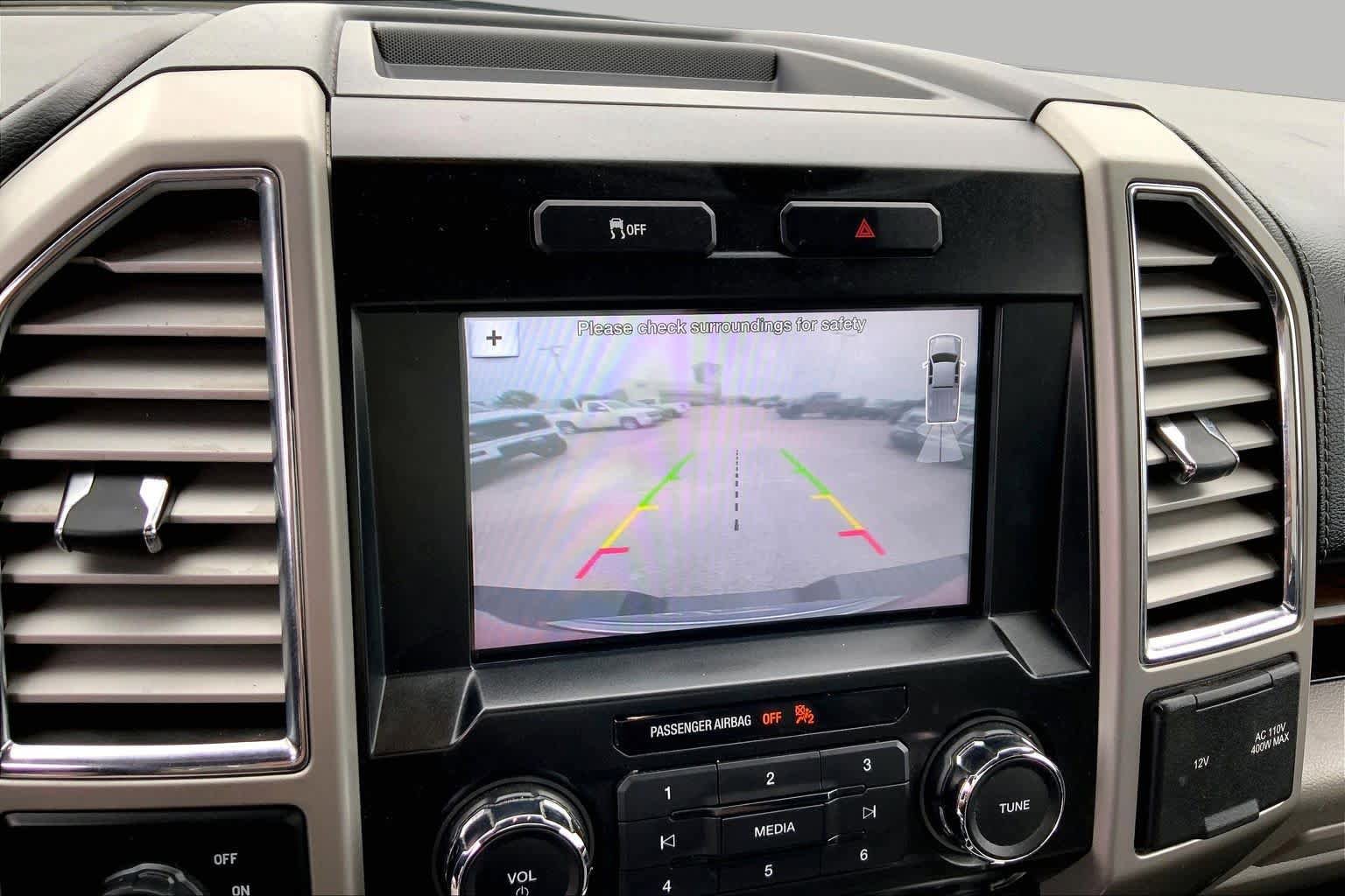 Used 2016 Ford F150 Lariat RWD image 23