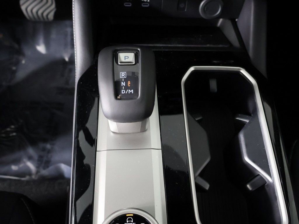 New 2026 Mitsubishi Outlander LE FWD image 41