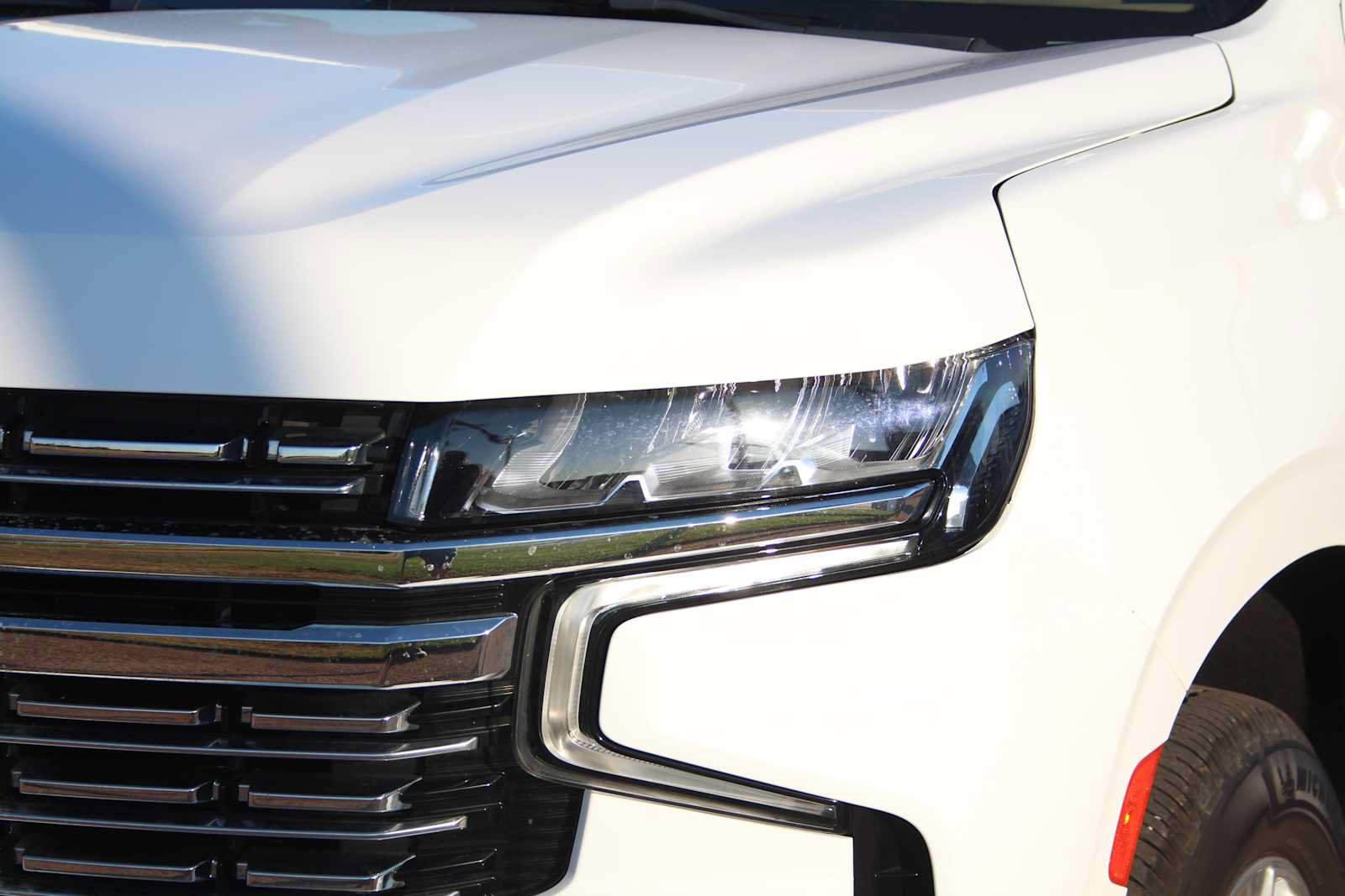 Used 2023 Chevrolet Tahoe Premier AWD/4WD image 6