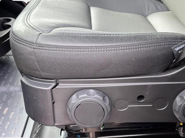 New 2025 RAM ProMaster 3500 w/ Quick Order Package 22G SLT image 9