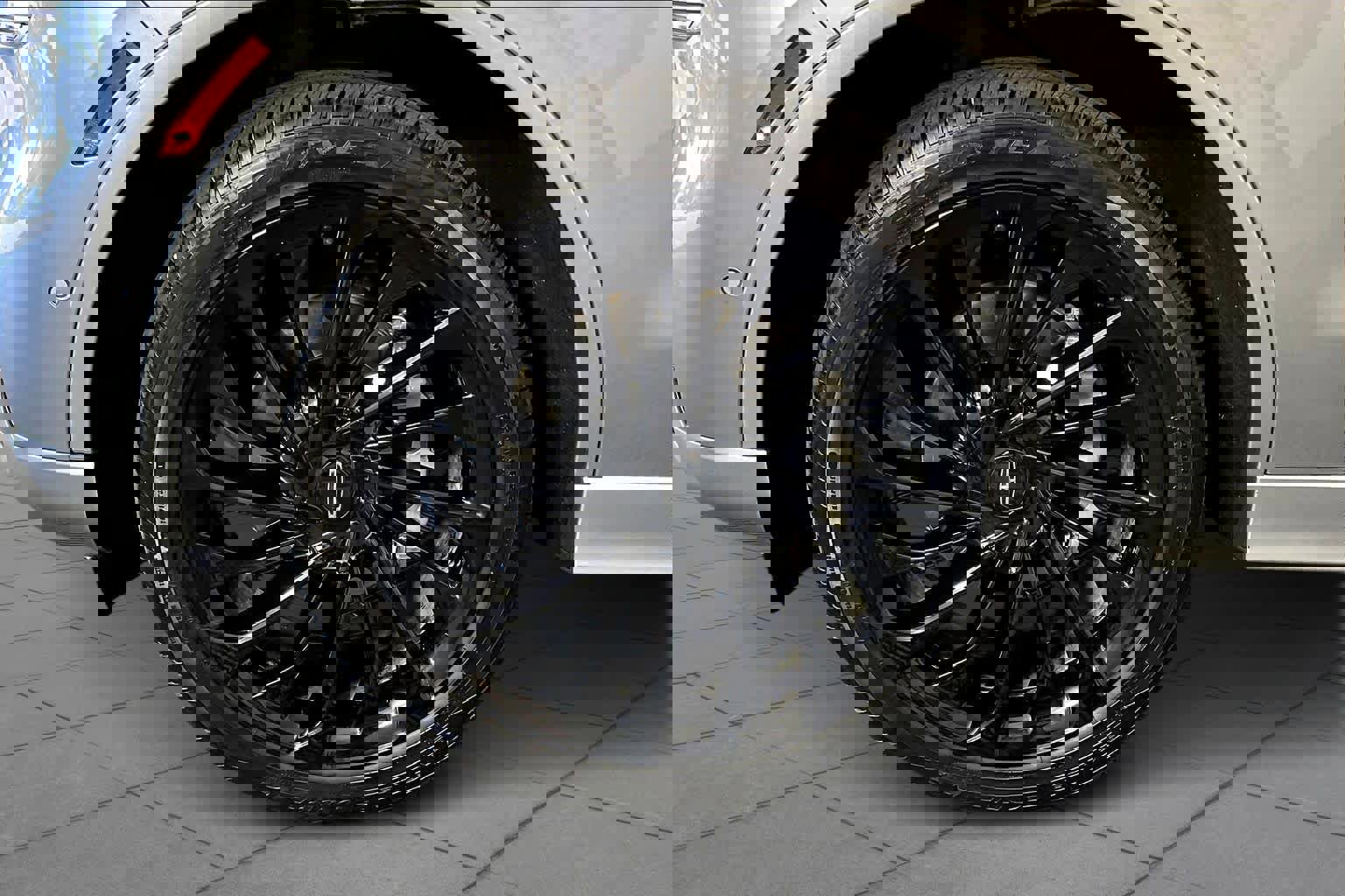 Used 2024 Lincoln Aviator Black Label w/ Jet Package image 9