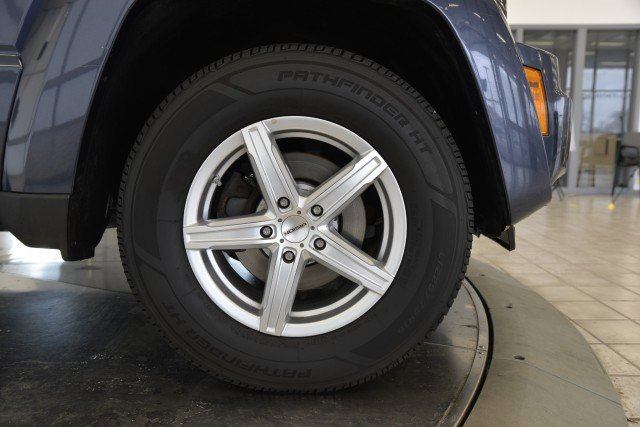 Used 2008 Jeep Liberty Sport w/ Popular Equipment Group image 39