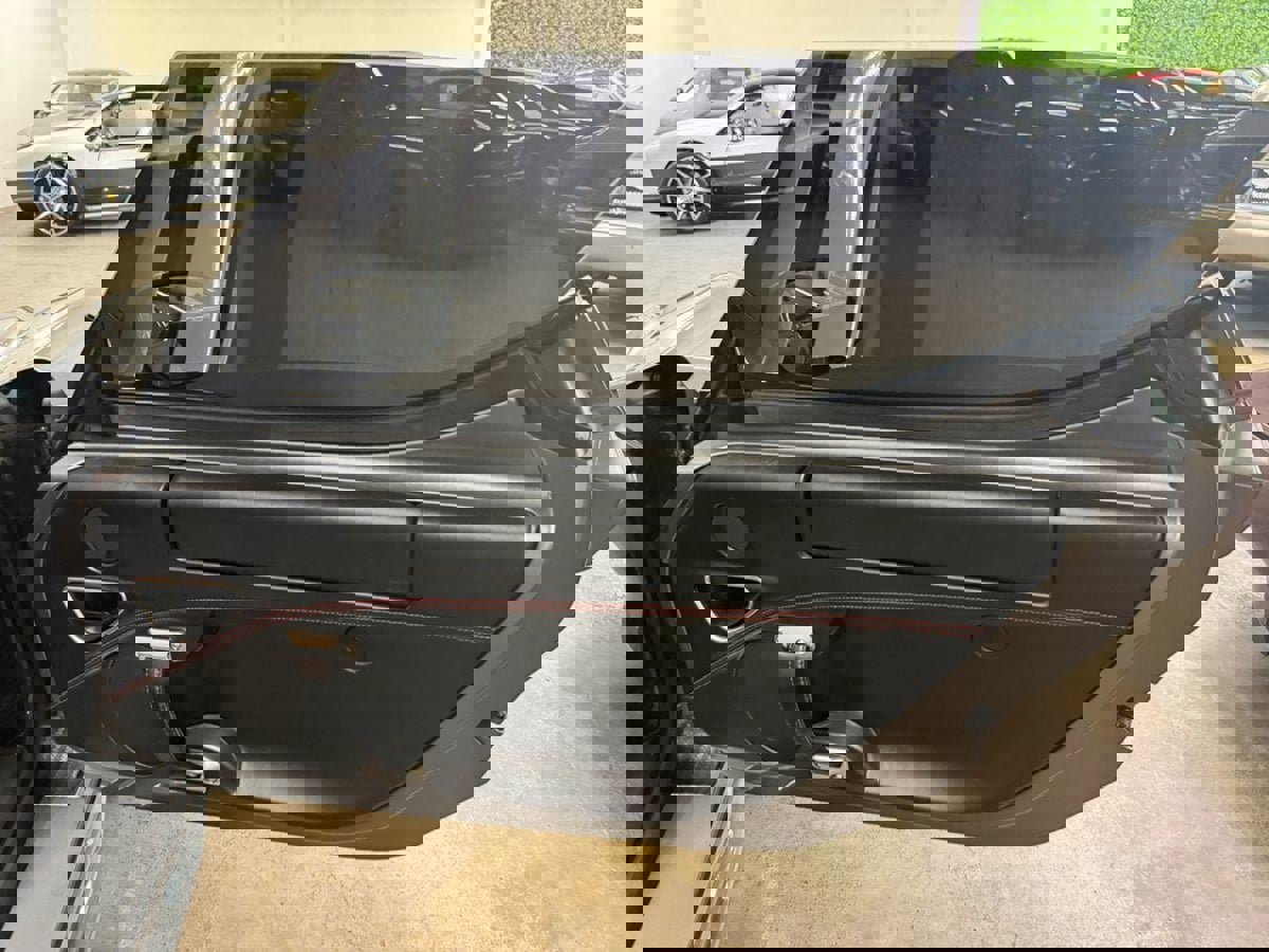 Used 2018 Alfa Romeo 4C Spider w/ Convenience Group - Spider image 19