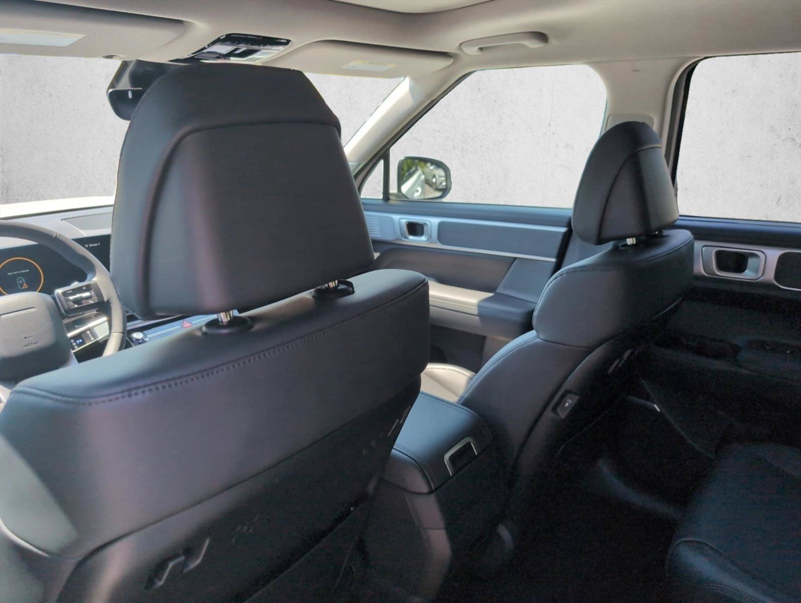 New 2026 Hyundai Santa Fe Limited FWD image 16
