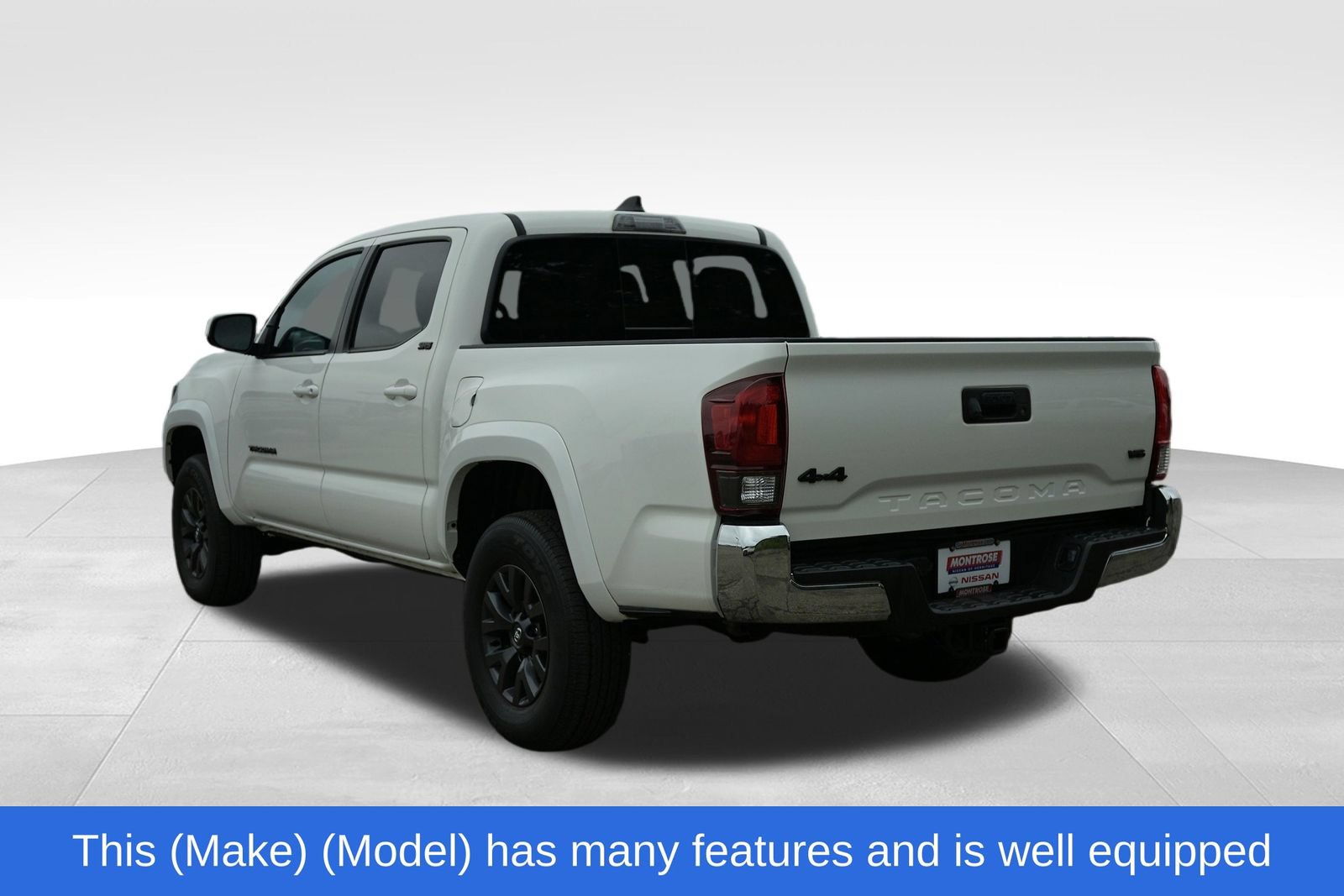 Used 2023 Toyota Tacoma SR5 AWD/4WD image 10