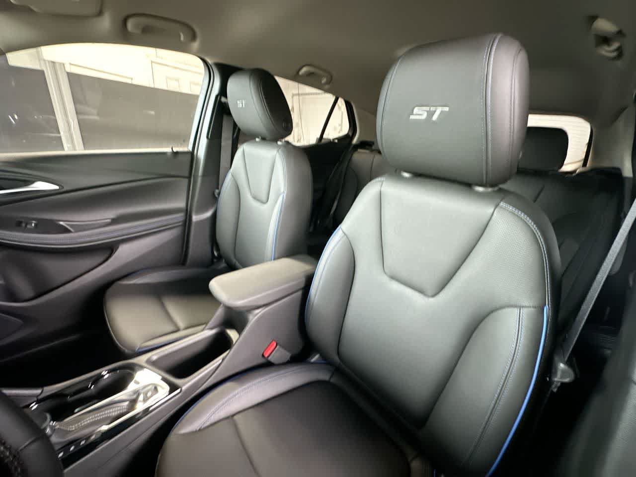 New 2026 Buick Encore GX Sport Touring w/ Advanced Technology Package FWD image 14