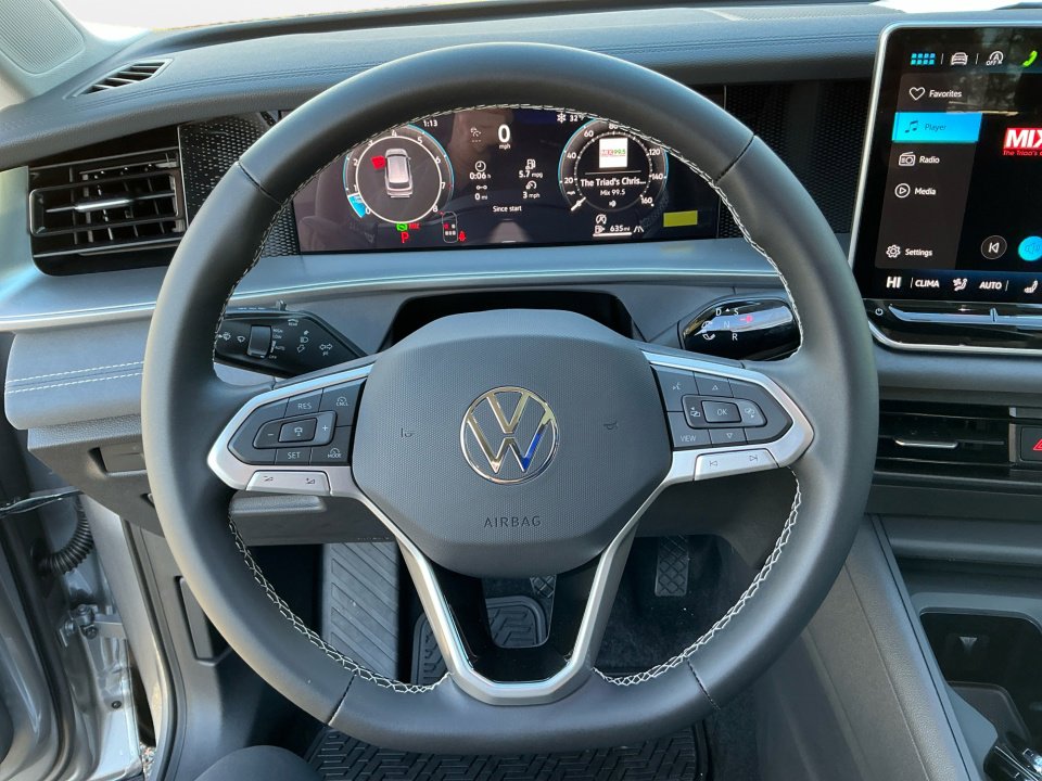 New 2026 Volkswagen Tiguan SE AWD/4WD image 10