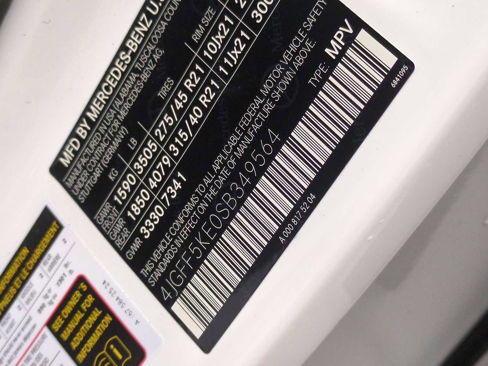 Used 2025 Mercedes-Benz GLS 450 4MATIC image 38