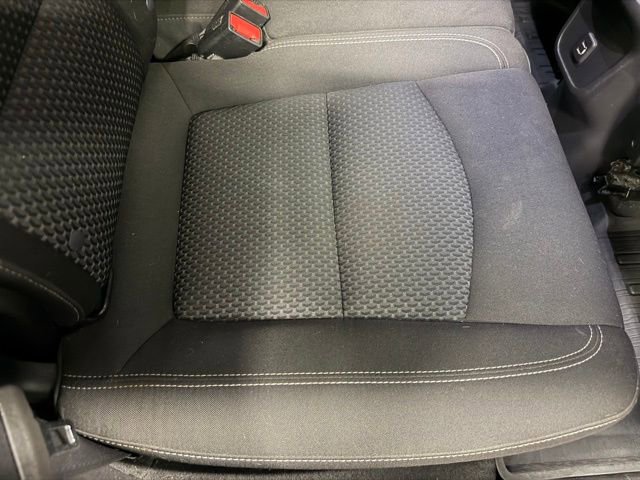 Used 2023 GMC Terrain SLE w/ Driver Convenience Package FWD image 24