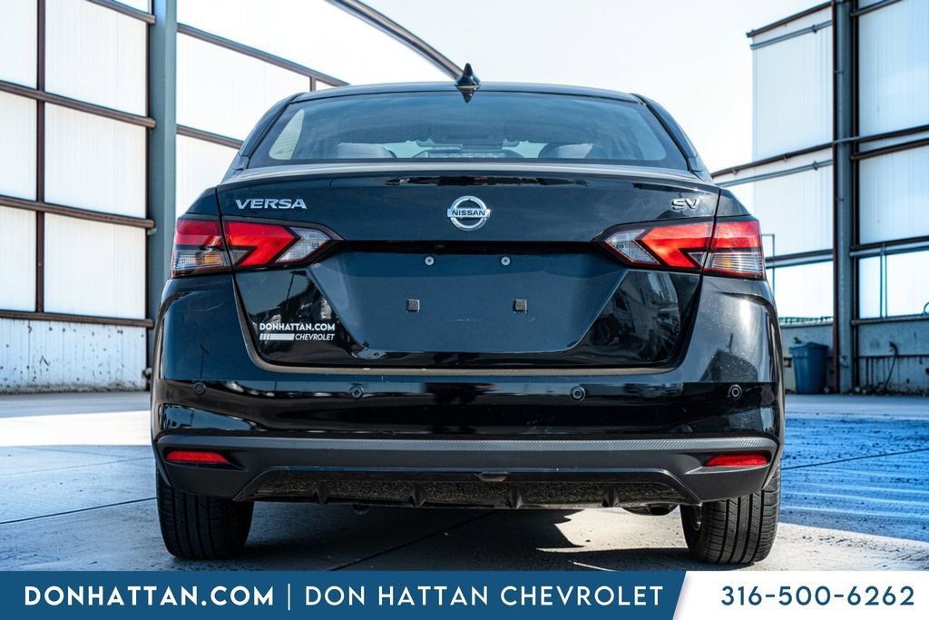 Used 2021 Nissan Versa SV image 31