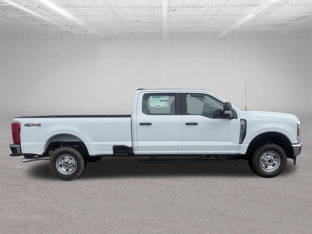 New 2026 Ford F250 XL w/ XL Chrome Package AWD/4WD image 2